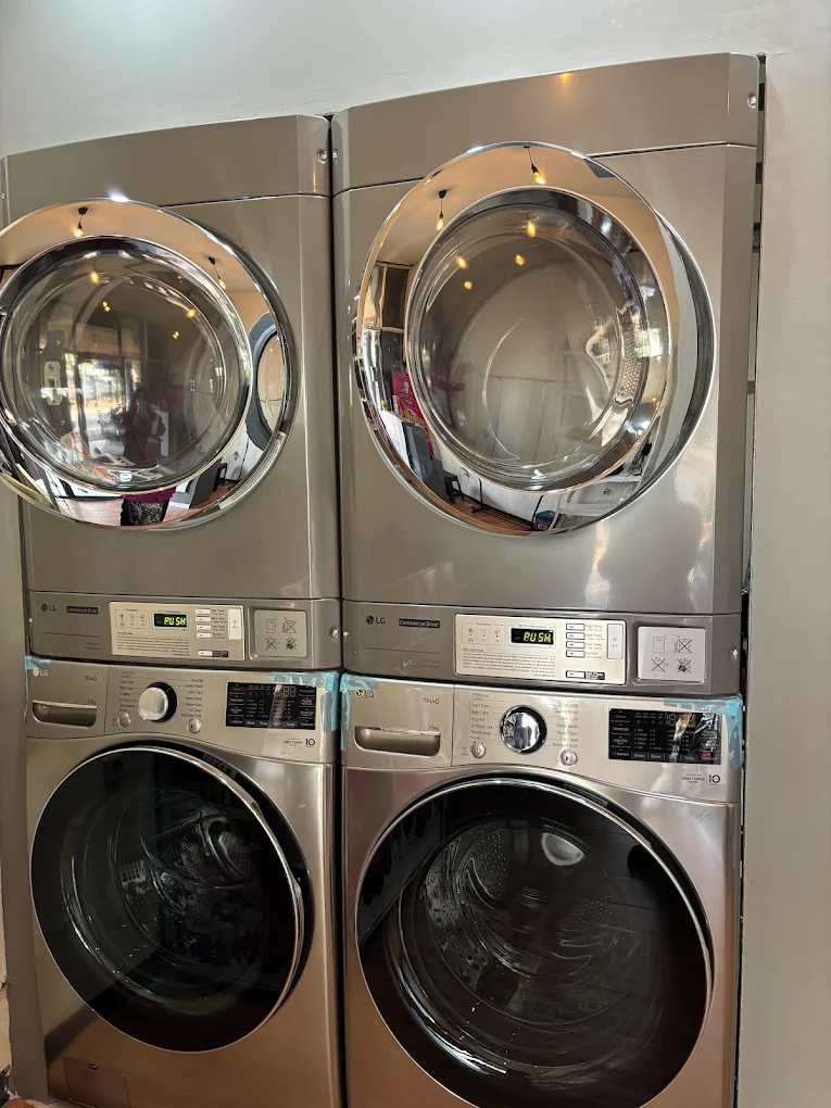 Khira Laundry Foto 1